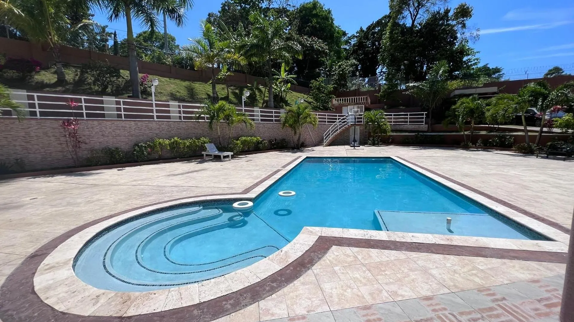 A Place In Paradise Ocho Rios