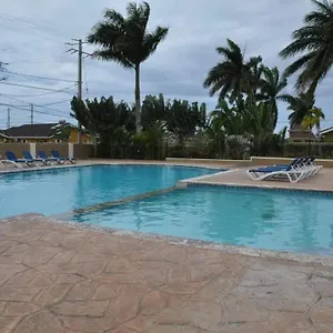  Holiday home Epic Paradise