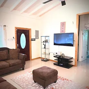  Holiday home Sweet Haven